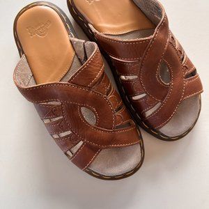 Dr. Marten Sandals Slides Brown